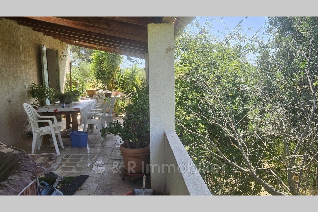 Villa in Plaines Saint Pierre-Saint Julien, Martigues, France 2 - 18769535