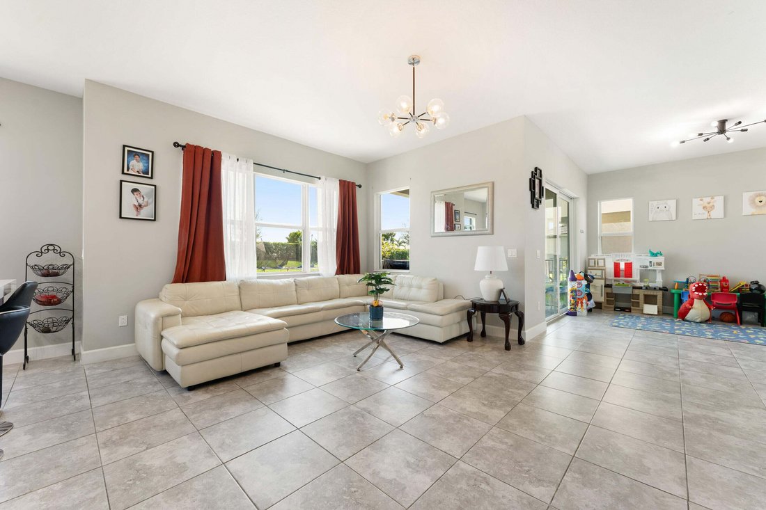 House in West Palm Beach, Florida, United States 4 - 18771142