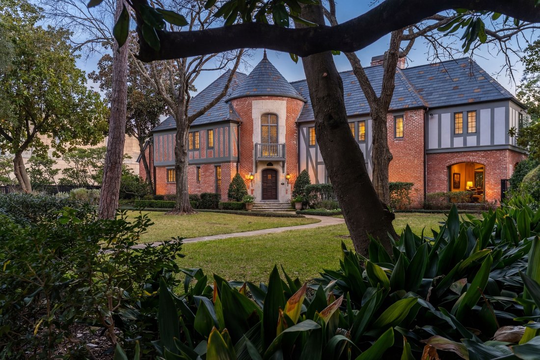 House in Houston, Texas, United States 5 - 18770190
