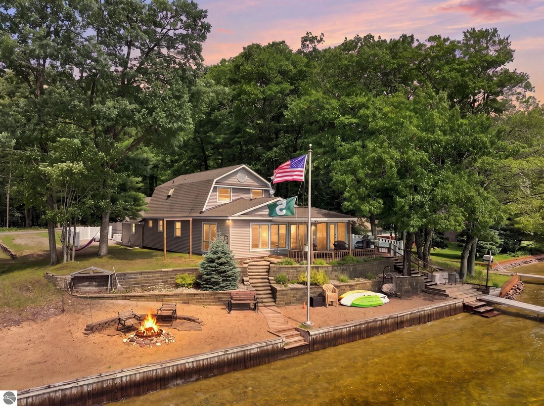 Casa en Lake City, Míchigan, Estados Unidos 3 - 18770642