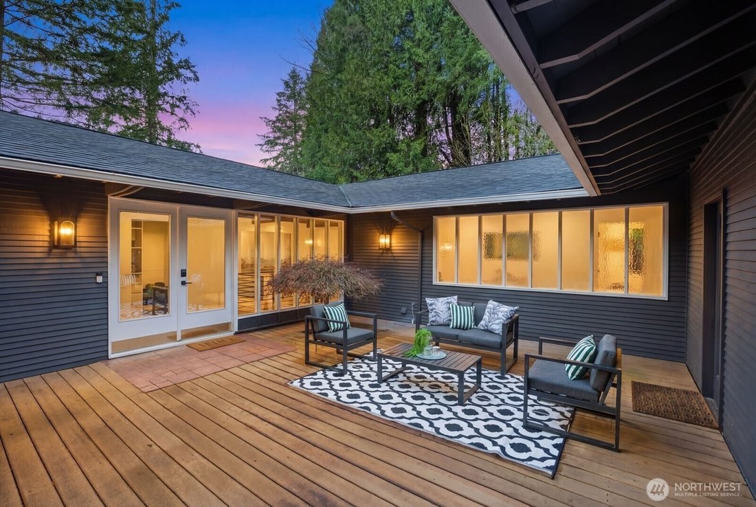 Casa a Issaquah, Washington, Stati Uniti 2 - 18771690