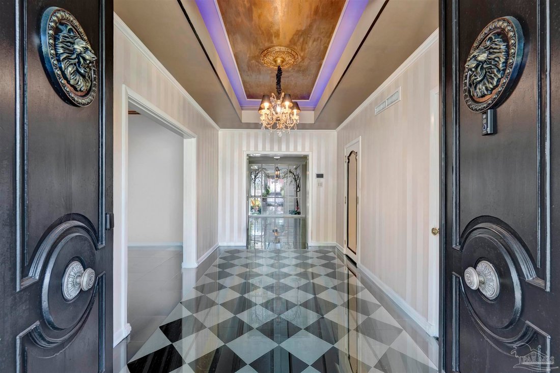 House in Pensacola, Florida, United States 3 - 18409005