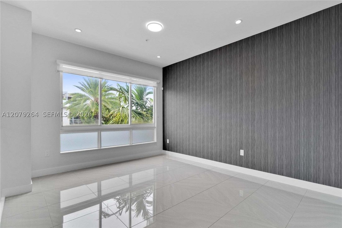 Townhouse en Doral, Florida, Estados Unidos 1 - 18768549