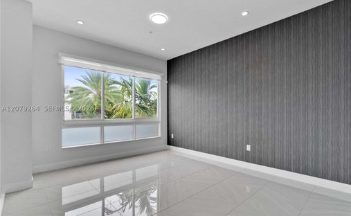 Townhouse en Doral, Florida, Estados Unidos 1