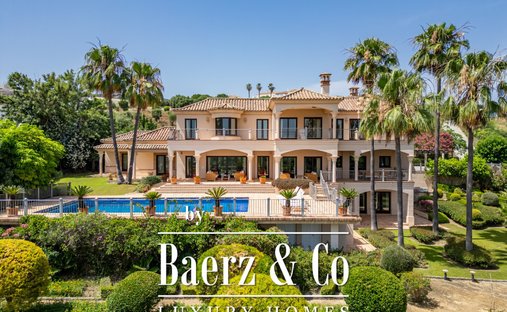 Villa in Sotogrande, San Roque, Andalusia 1