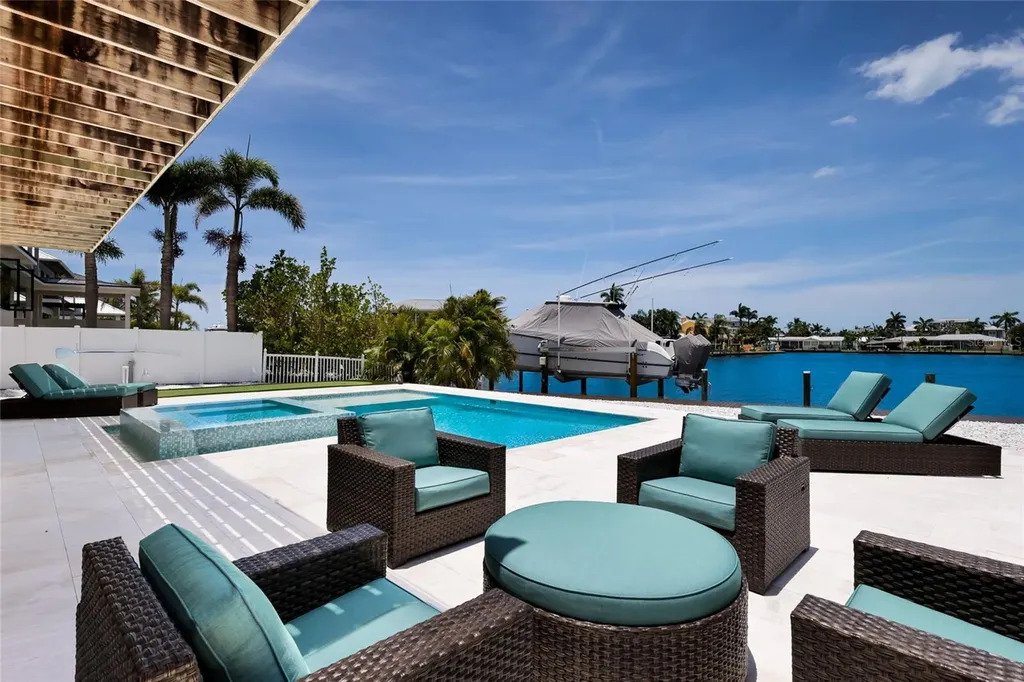 Casa a Holmes Beach, Florida, Stati Uniti 3 - 18773501