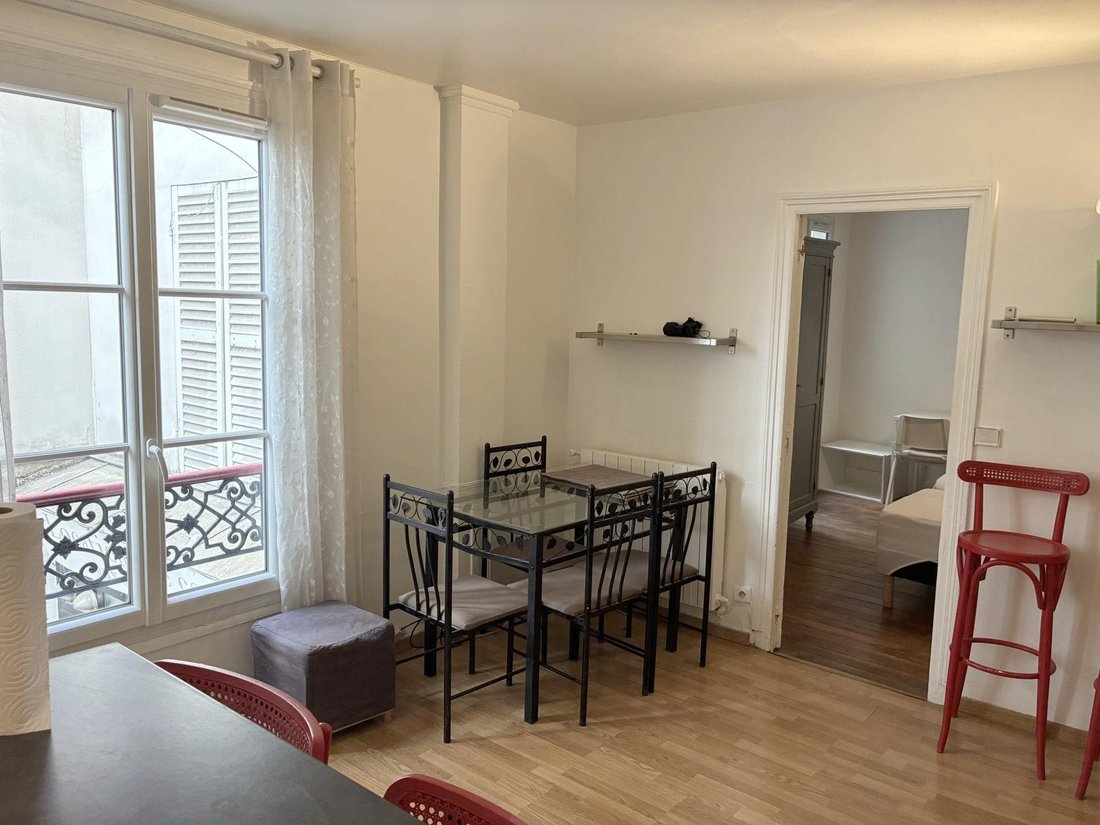 Apartment in Louis Blanc-Aqueduc, Paris 10e Arrondissement, Paris 1 - 18206886