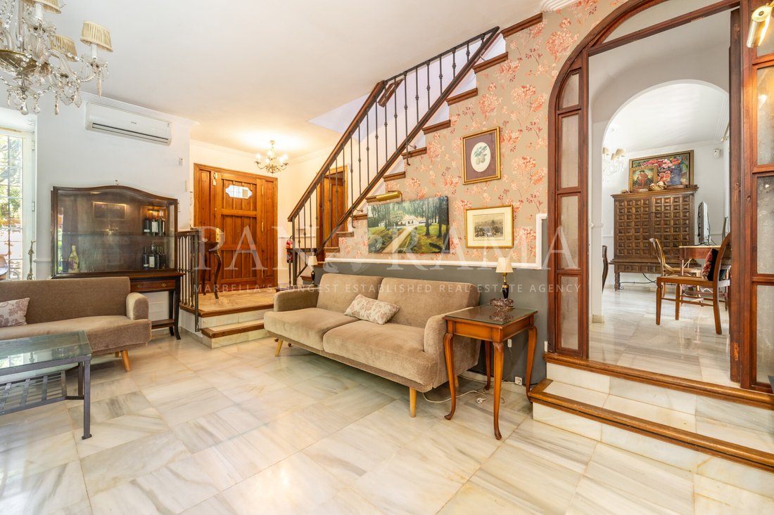 Villa in Río Real, Marbella, Andalusien 2 - 18769354