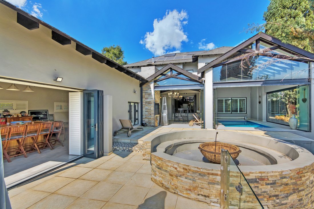 House in Waterfall Country Estate South, Gauteng, South Africa 1 - 18770334