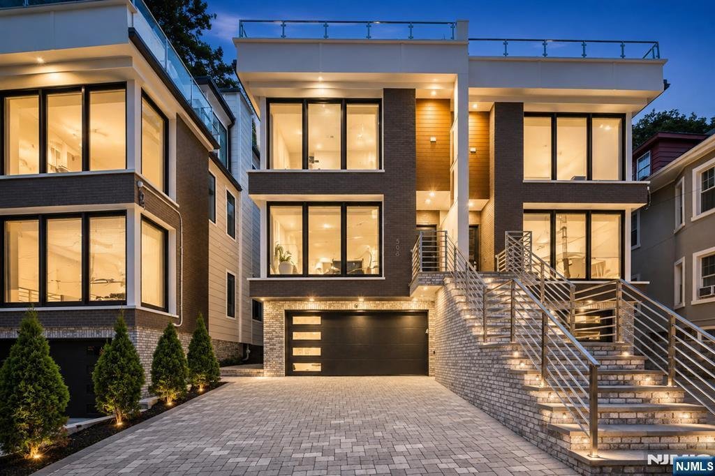 Casa a Edgewater, New Jersey, Stati Uniti 1 - 18768079