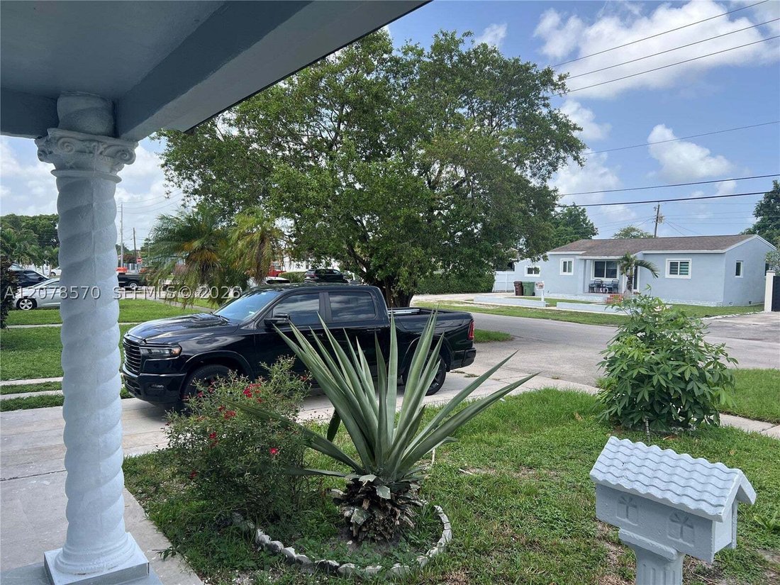 Haus in Hialeah, Florida, Vereinigte Staaten 5 - 18768551