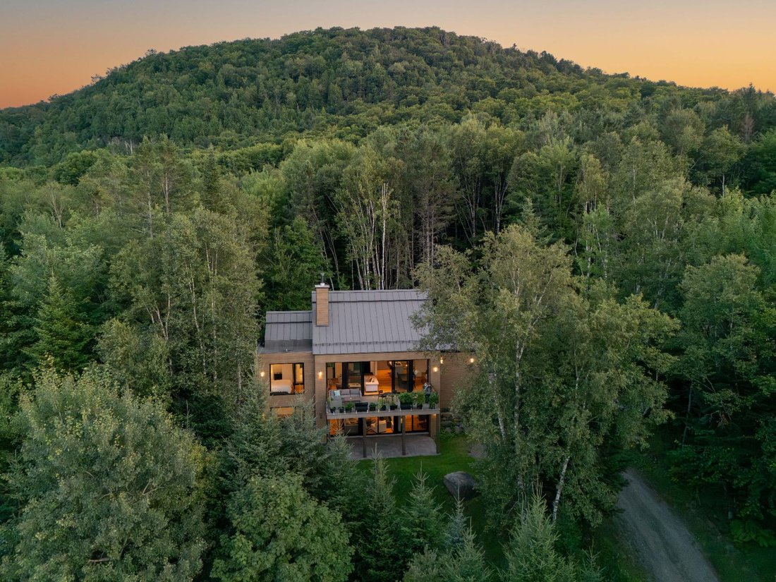 Appartement à Mont-Tremblant, Québec, Canada 2 - 18772554