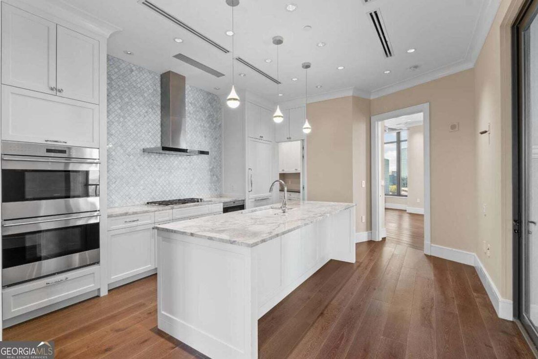 Condo in Atlanta, Georgia, United States 5 - 18769084