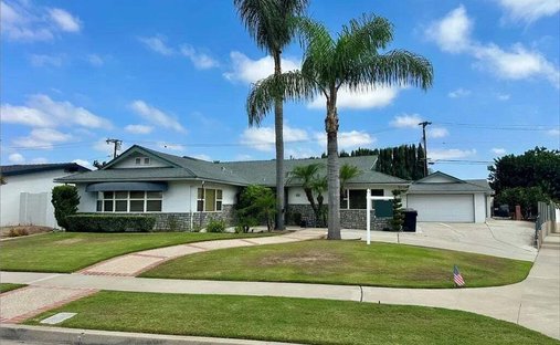 Condo in Fullerton, California, United States 1