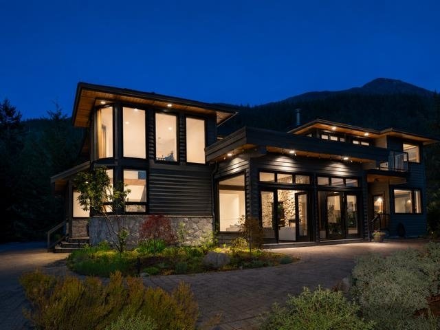 House in Furry Creek, British Columbia, Canada 2 - 18603883