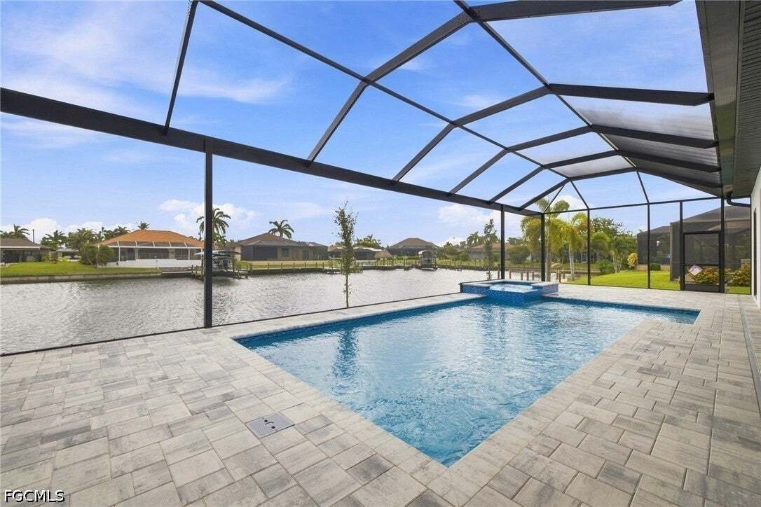 House in Cape Coral, Florida, United States 3 - 18768403