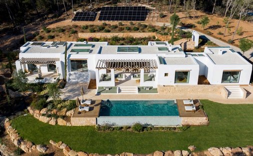 Villa in Santa Gertrudis de Fruitera, Santa Eulària des Riu, Balearische Inseln 1