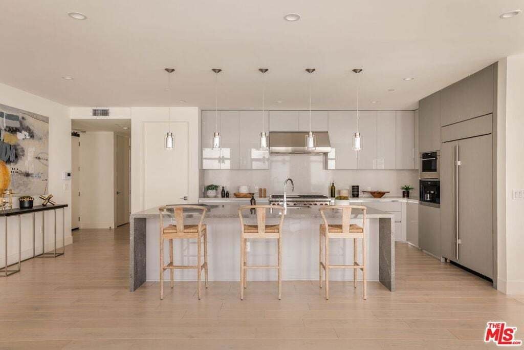 Condominio en Beverly Hills, California, Estados Unidos 1 - 18771082