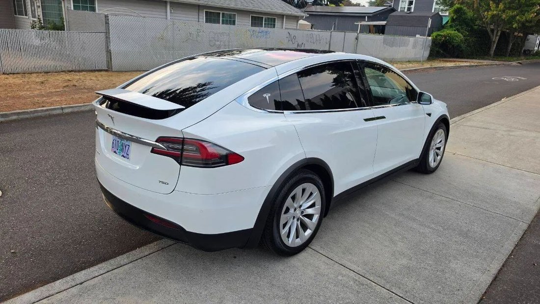 Suv in Portland, OR, United States 5 - 18770212