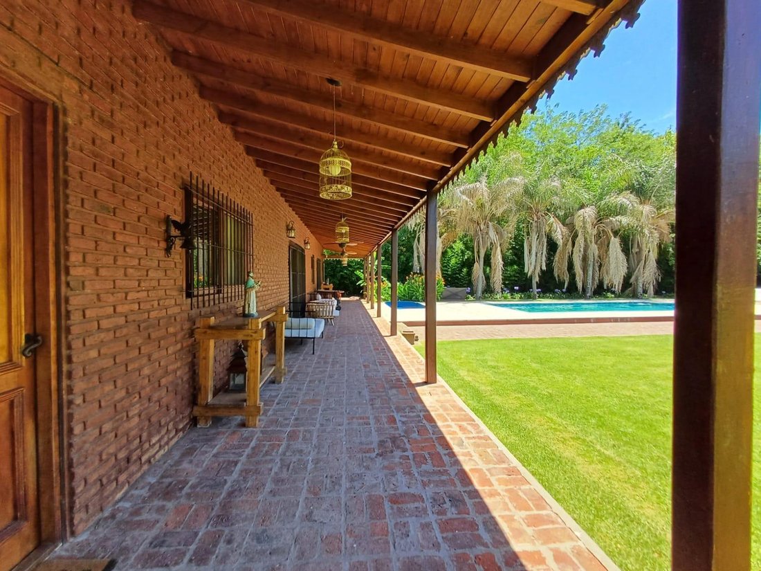 Maison à La Lonja, Province de Buenos Aires, Argentine 2 - 18770341