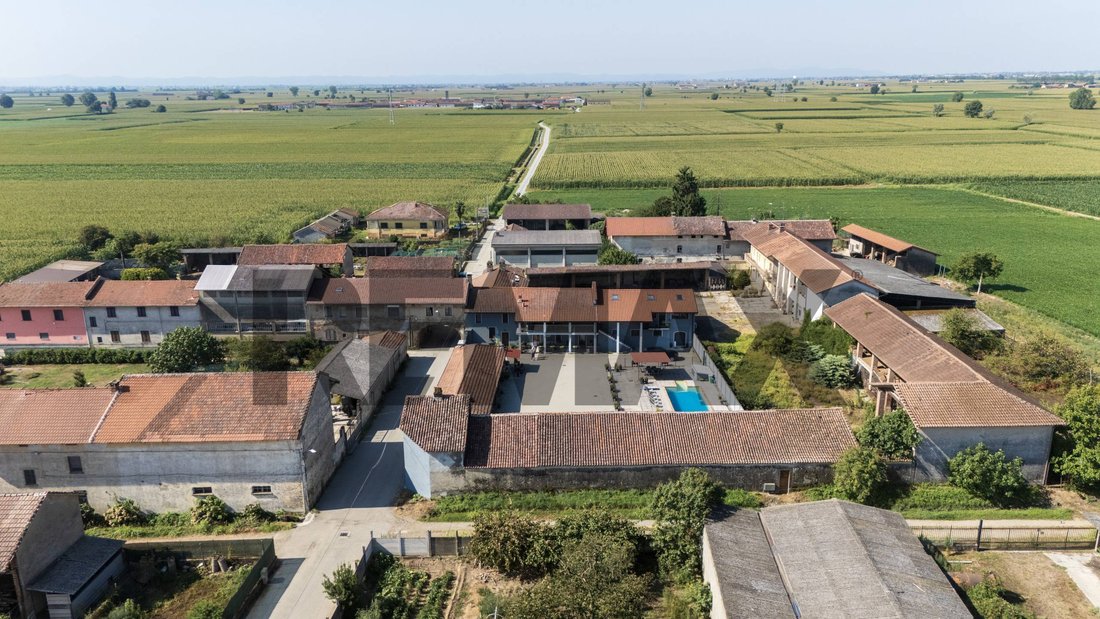 Casa de Campo en Tronzano Vercellese, Piamonte, Italia 2 - 18773436
