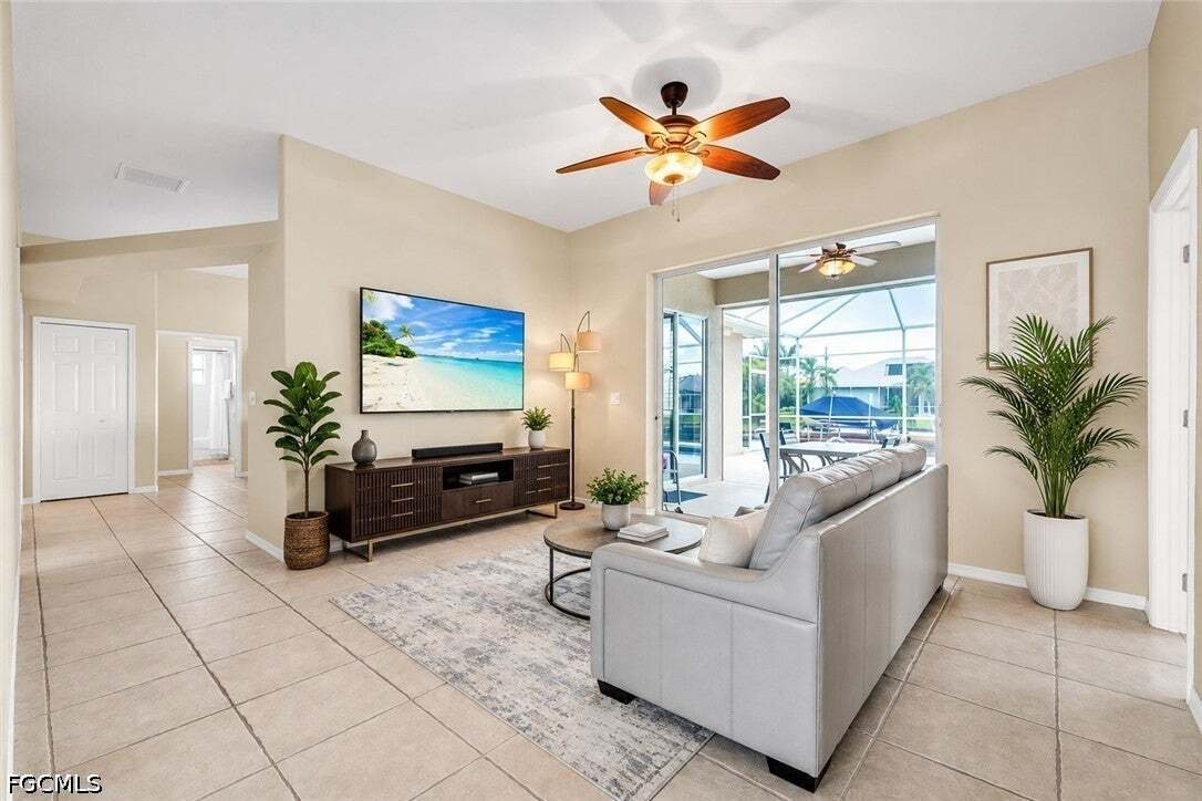 Casa a Cape Coral, Florida, Stati Uniti 4 - 18770979