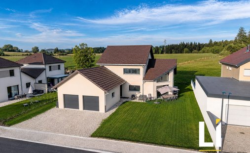 House in Frambouhans, Bourgogne – Franche-Comté, France 1