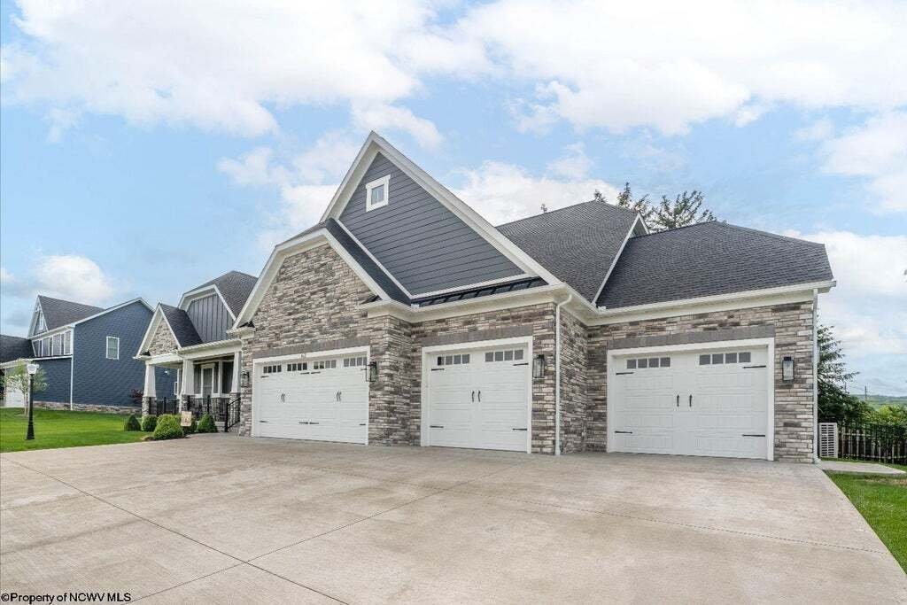 House in Morgantown, West Virginia, United States 2 - 18369650