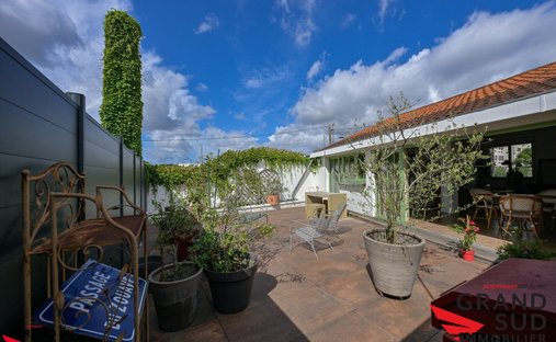 Apartment in Saint Bruno-Saint Augustin, Bordeaux, France 1
