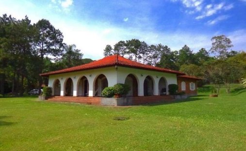 Corps de ferme à Usina, São Paulo, Brésil 1
