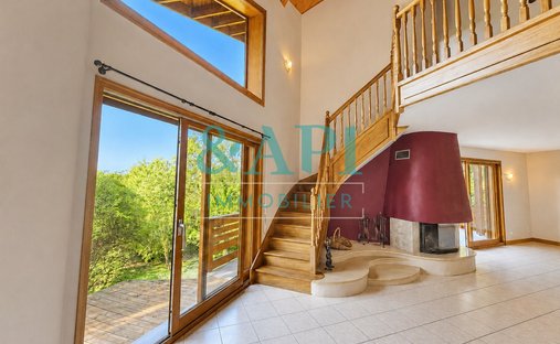 House in Perrignier, Auvergne-Rhône-Alpes, France 1