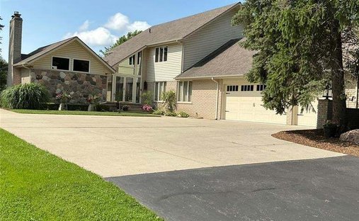 House in Washington, Michigan, United States 1