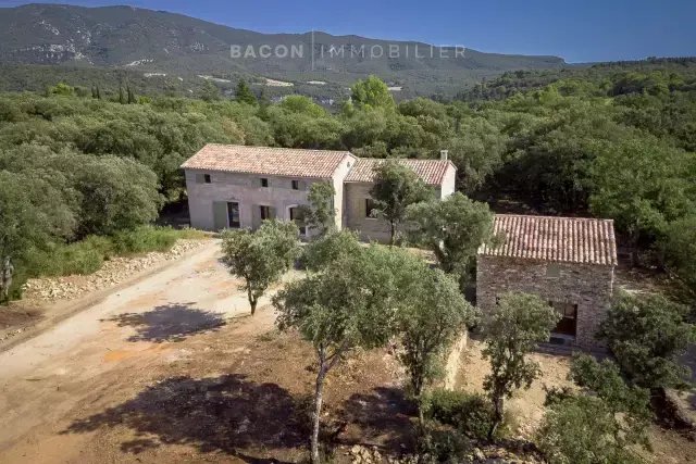 Tenuta a Bonnieux, Provenza-Alpi-Costa Azzurra, Francia 3 - 18763248