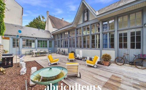 House in Haute Ville-Basse Ville, Chartres, France 1