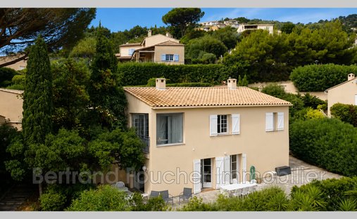 Villa à Sud, Cavalaire-sur-Mer, France 1