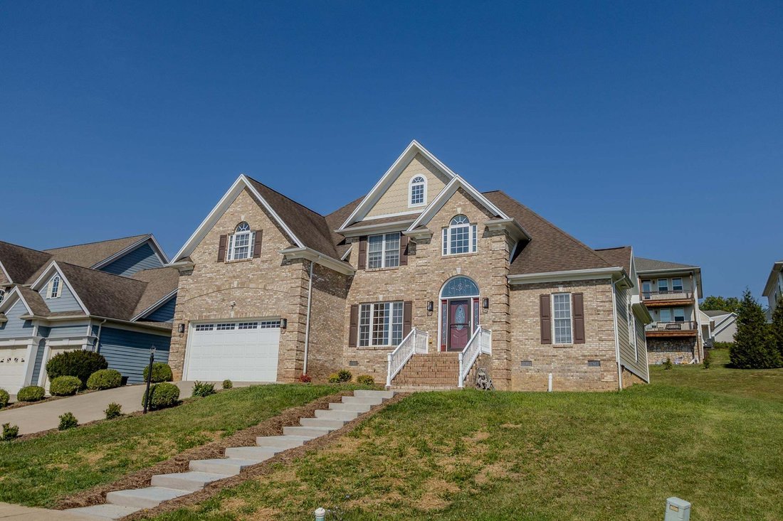 Casa a Fishersville, Virginia, Stati Uniti 3 - 18770954