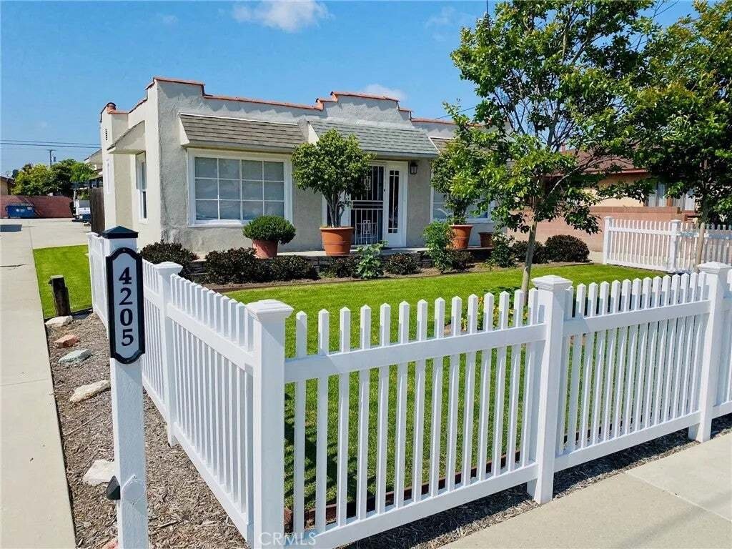 Altro a Hawthorne, California, Stati Uniti 2 - 18112861
