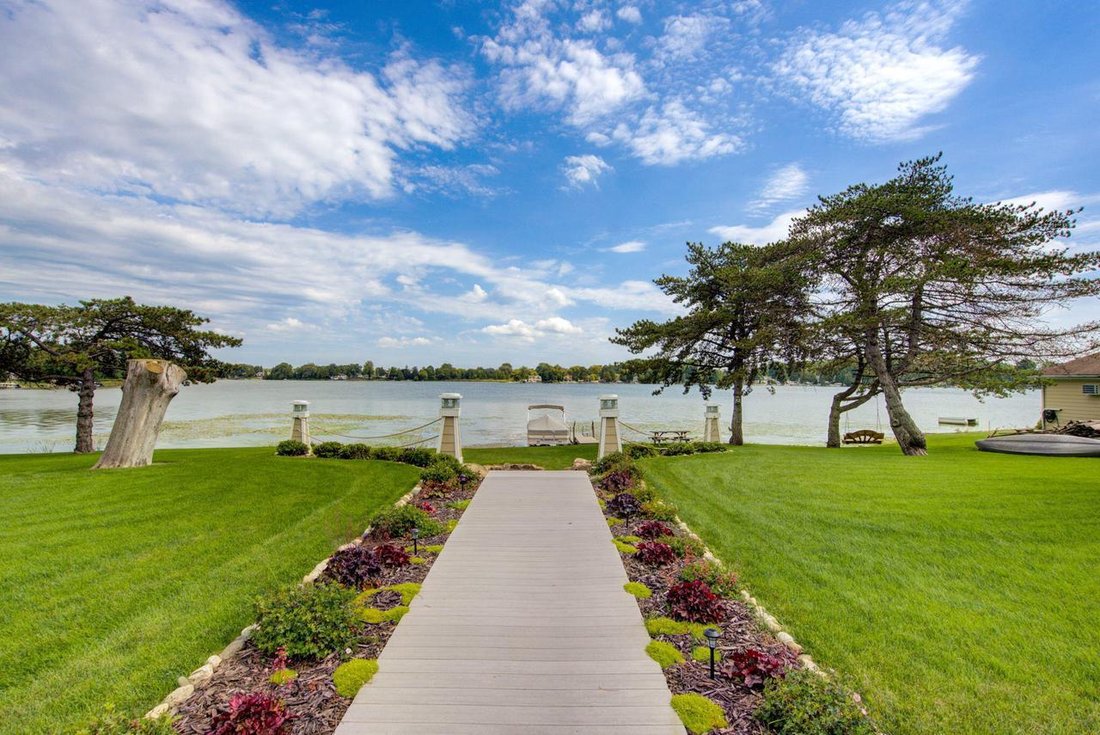 Casa a Random Lake, Wisconsin, Stati Uniti 2 - 18768561