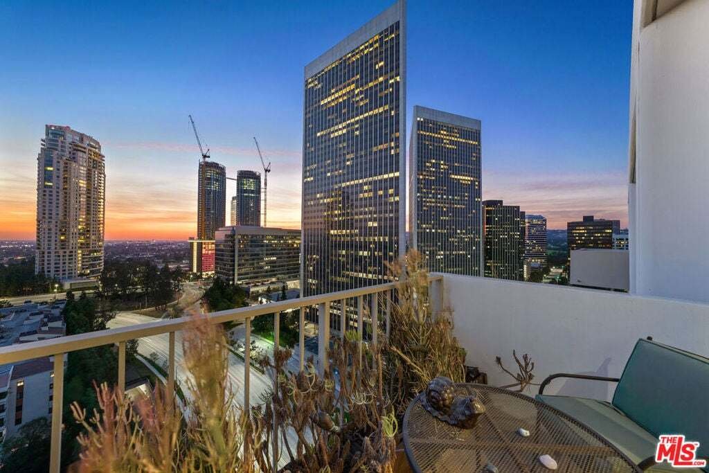 Condominio a Los Angeles, California, Stati Uniti 3 - 18771038