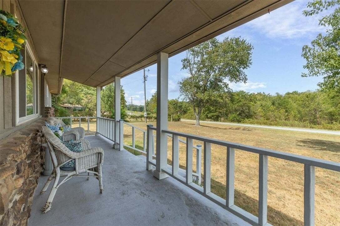 House in Cave Springs, Arkansas, United States 5 - 18770873