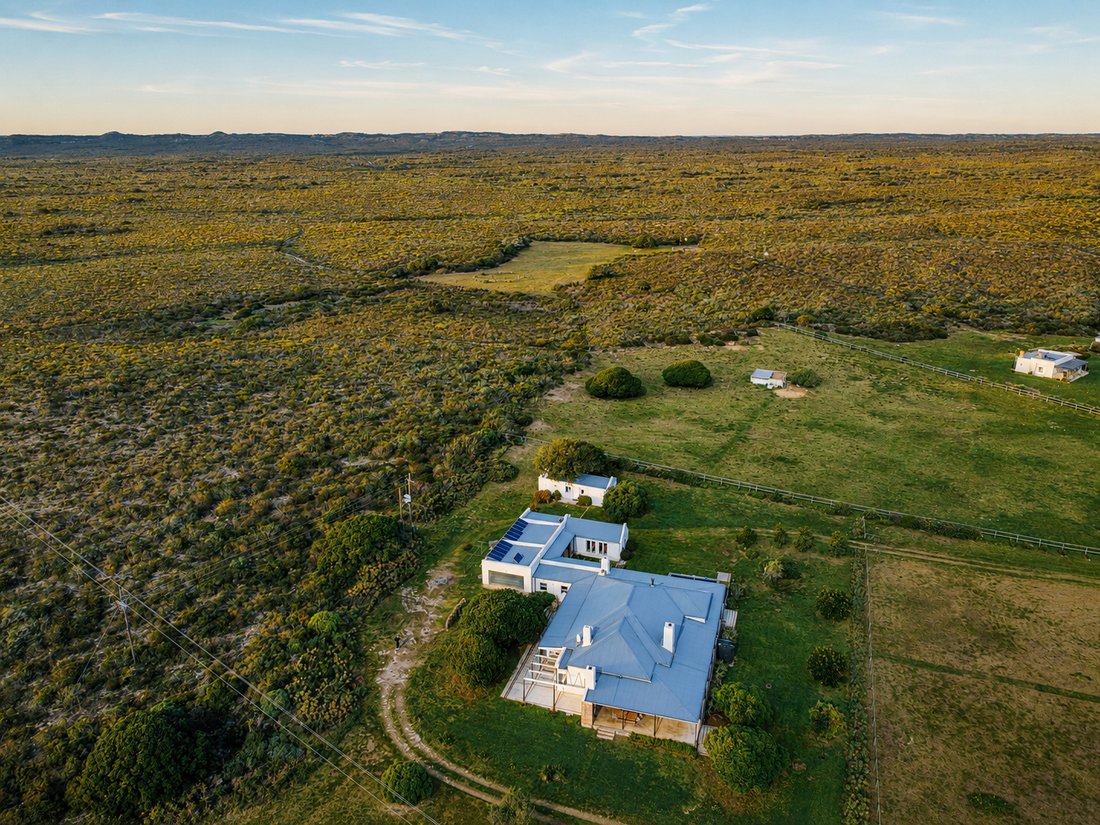 Farm Ranch in Bredasdorp, Westkap, Südafrika 2 - 18768033