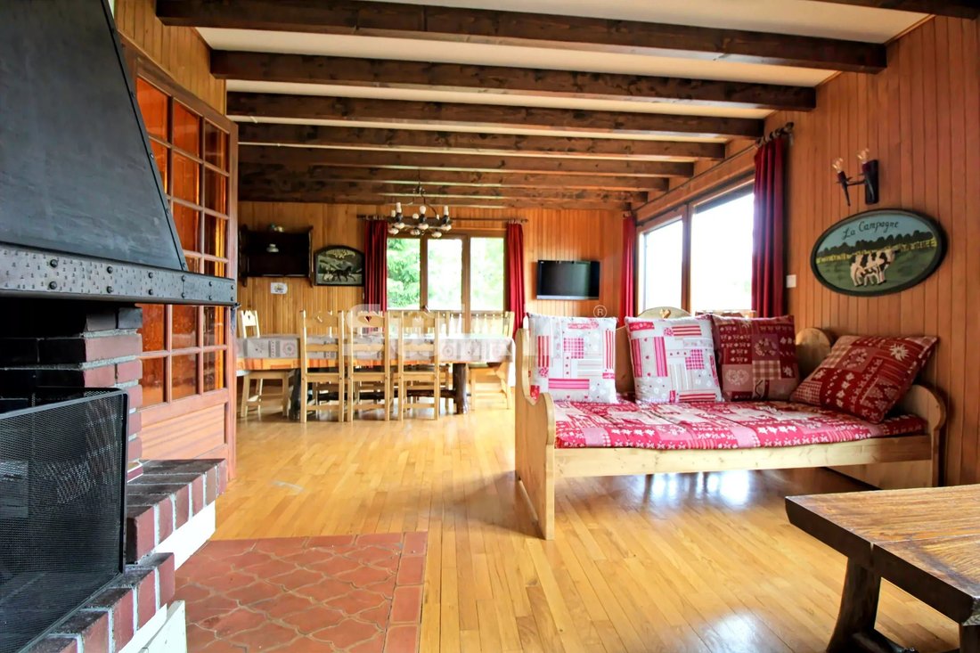 Chalet in Premanon, Bourgogne-Franche-Comté, Frankreich 1 - 18772868