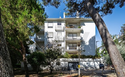 Wohnung in Carcavelos und Parede, Lissabon, Portugal 1
