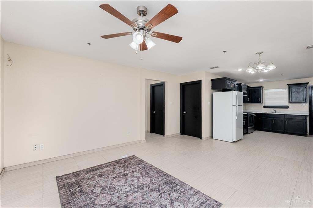 House in Pharr, Texas, United States 3 - 18773807