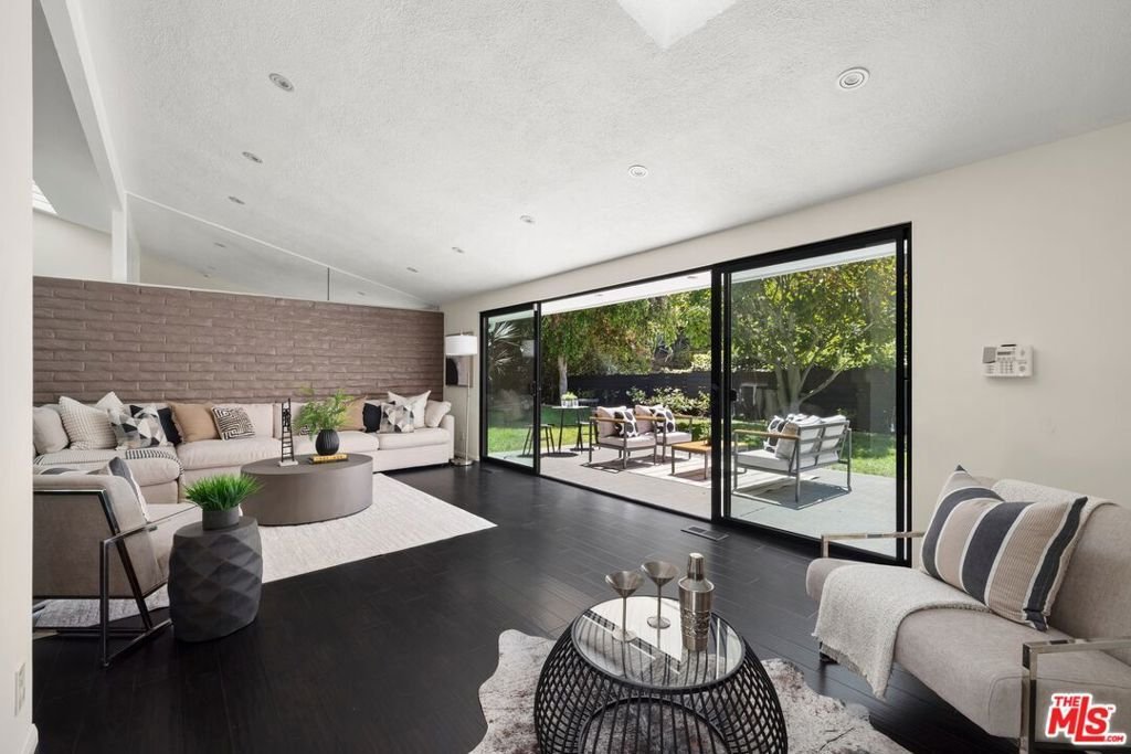House in Los Angeles, California, United States 2 - 18773899