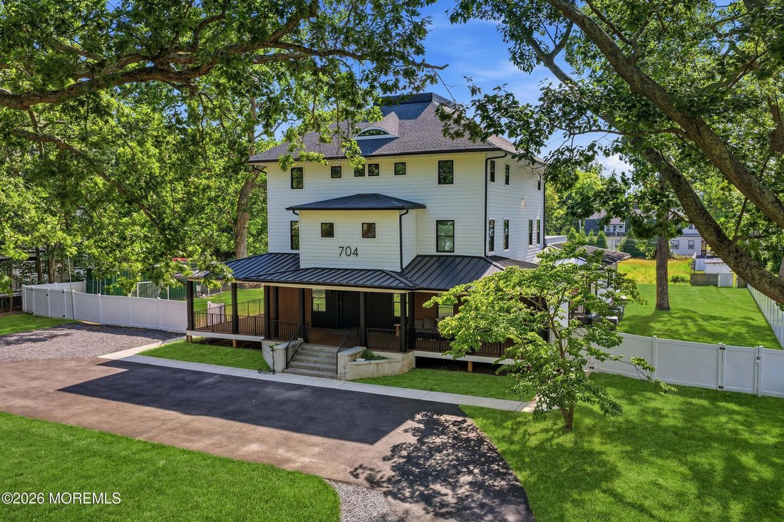 House in Long Branch, New Jersey, United States 2 - 18773801
