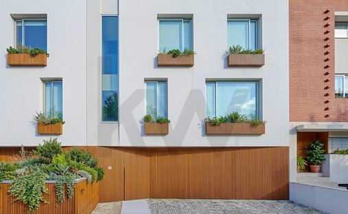 House in Gloria e Vera Cruz, Aveiro District, Portugal 1