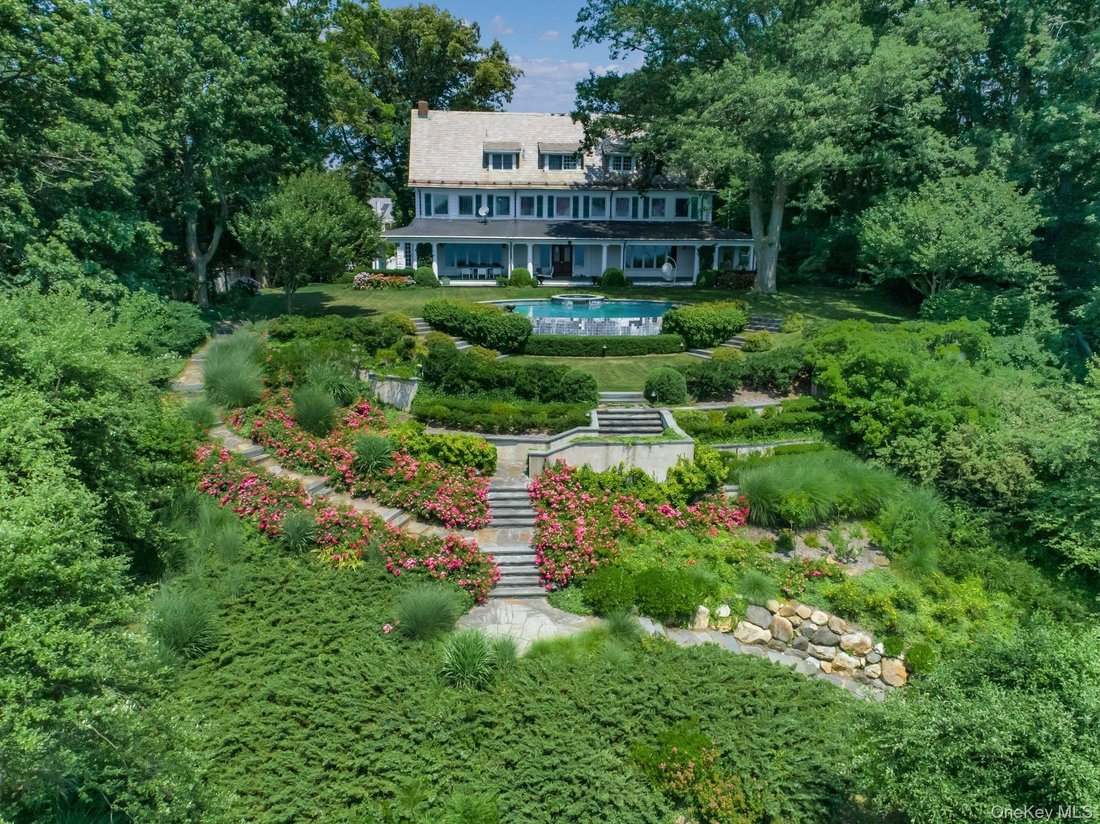 House in Port Washington, New York, United States 1 - 18620183