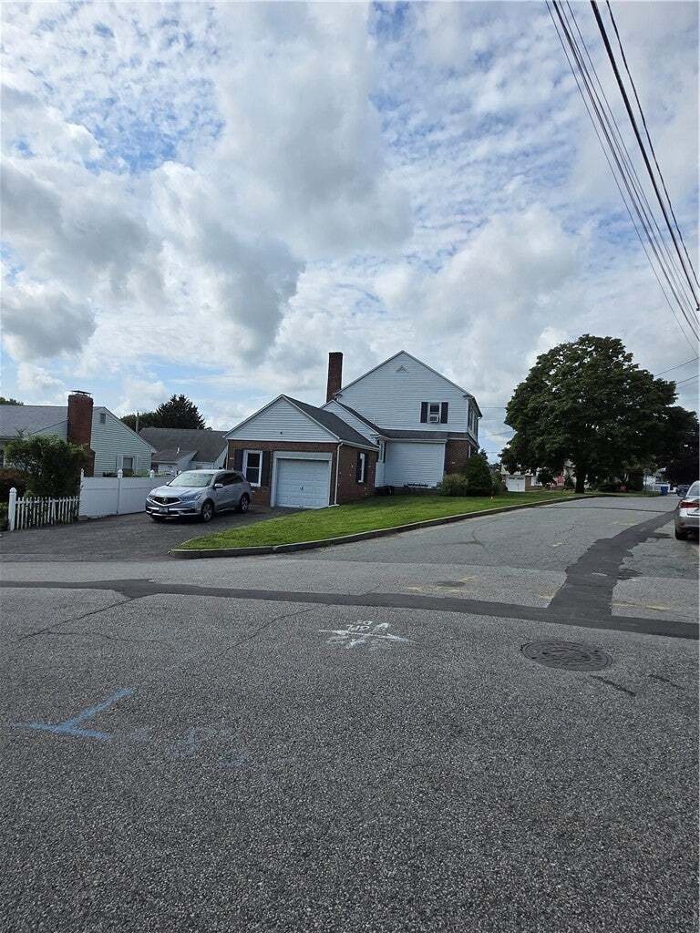 Andere in Cranston, Rhode Island, Vereinigte Staaten 3 - 18773870
