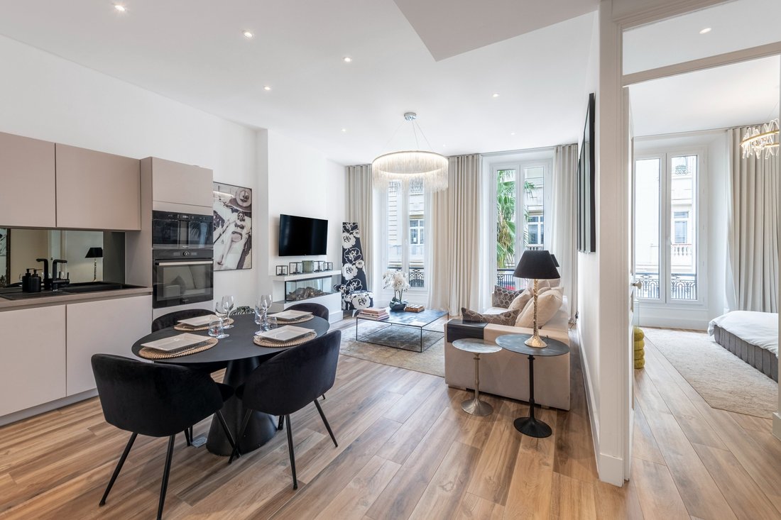 Apartment in Cannes, Provence-Alpes-Côte d'Azur, France 1 - 18774344